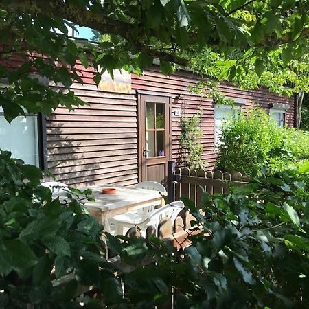 Отель Le Chalet De La Roche En Ardenne Тё Экстерьер фото